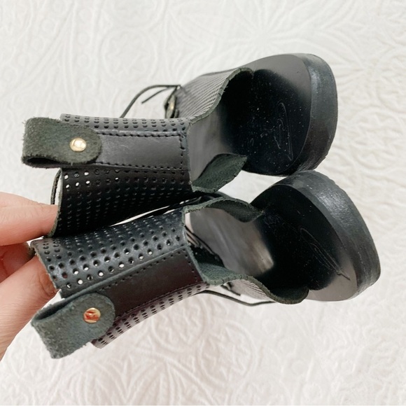 ANCIENT‎ GREEK SANDALS Mache Gladiator Lace Up Sandals, Perforated Black - Picture 8 of 10